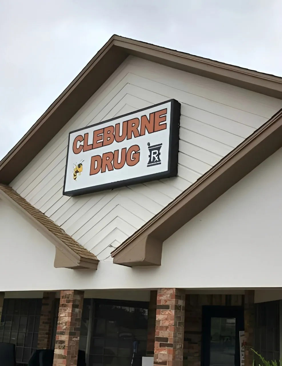 Pharmacist providing personal care at Cleburne Drug in Cleburne TX